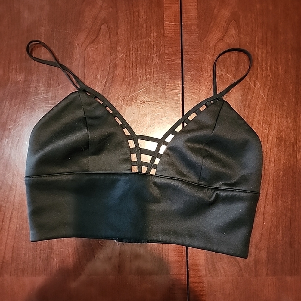 Forever 21 Womens Bralette Size Small Black Back Closure Strappy